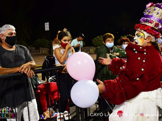 desfile 084